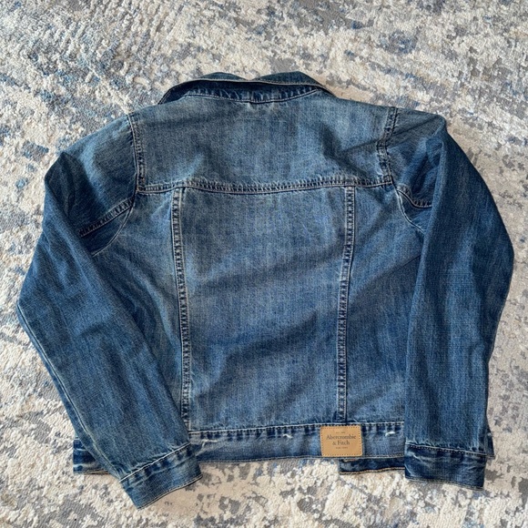 Abercrombie & Fitch jean jacket - Picture 2 of 2